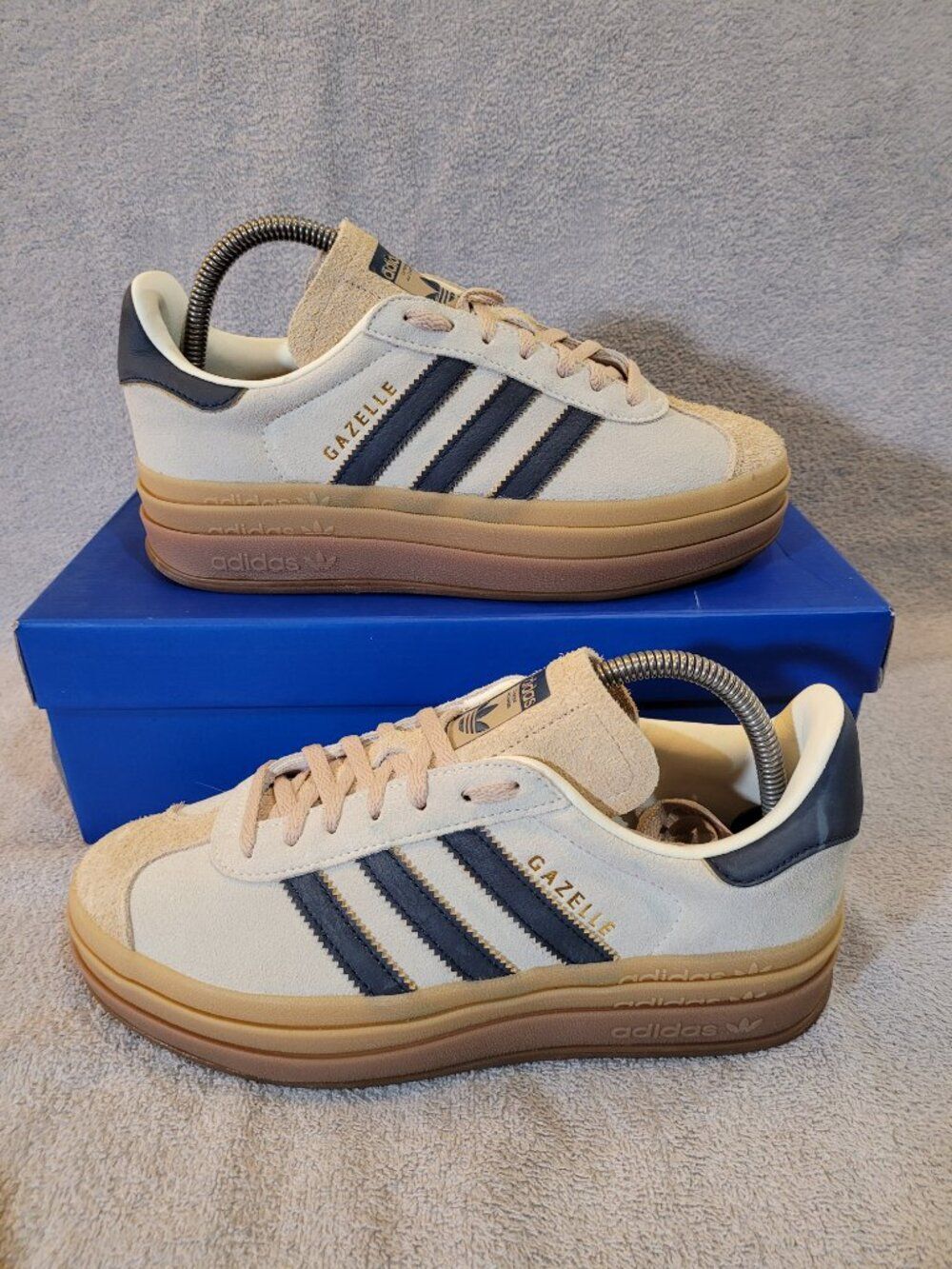 Adidas Gazelle Bold Women's Size 8 Cream Blue Tan Gum Sneakers JQ5126 (#2218)